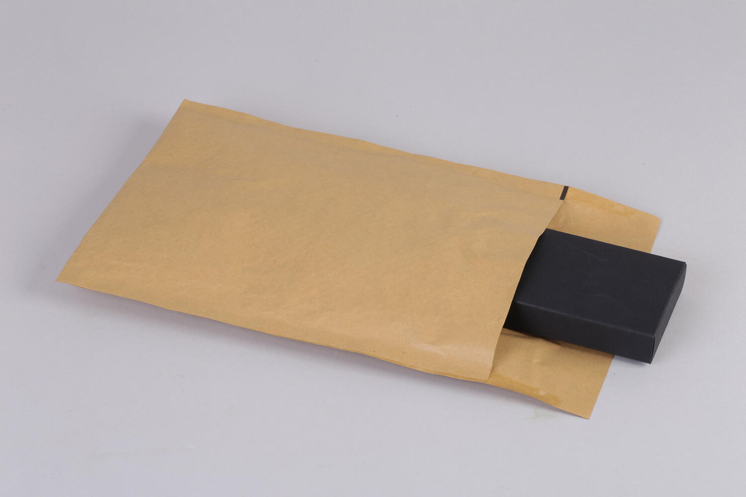 AROFAIR Papierpolstertaschen 250x350+50mm 100% Recycling, Ersatz fr Luftpolstertaschen